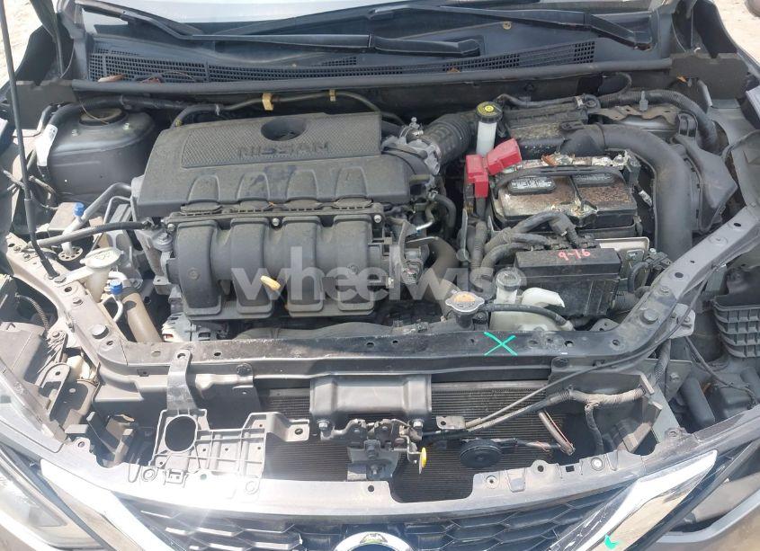 Photo 10 of 2019 Nissan Sentra S (VIN 3N1AB7AP8KY268793)