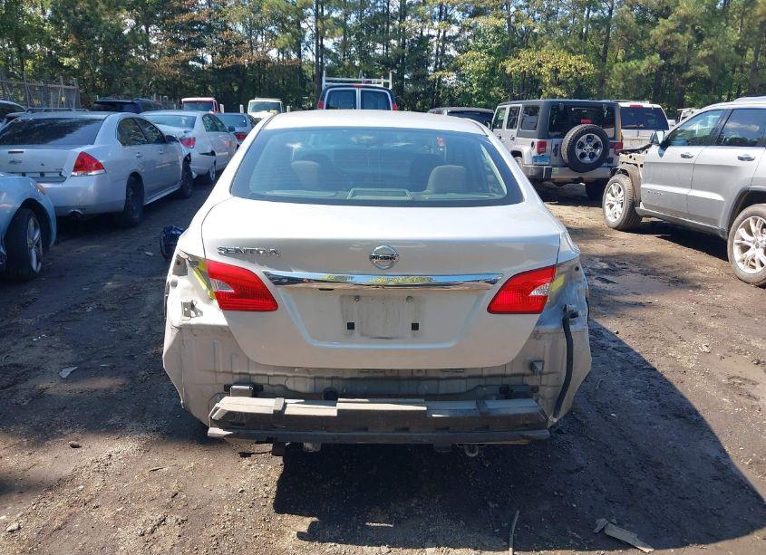 Photo 17 of 2019 Nissan Sentra S (VIN 3N1AB7AP8KY268812)