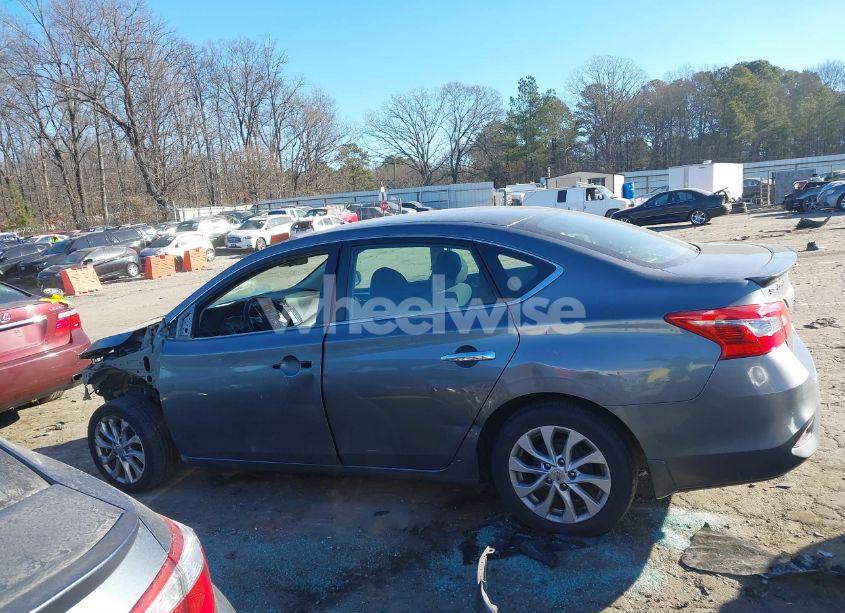 Photo 15 of 2019 Nissan Sentra S (VIN 3N1AB7AP8KY270981)