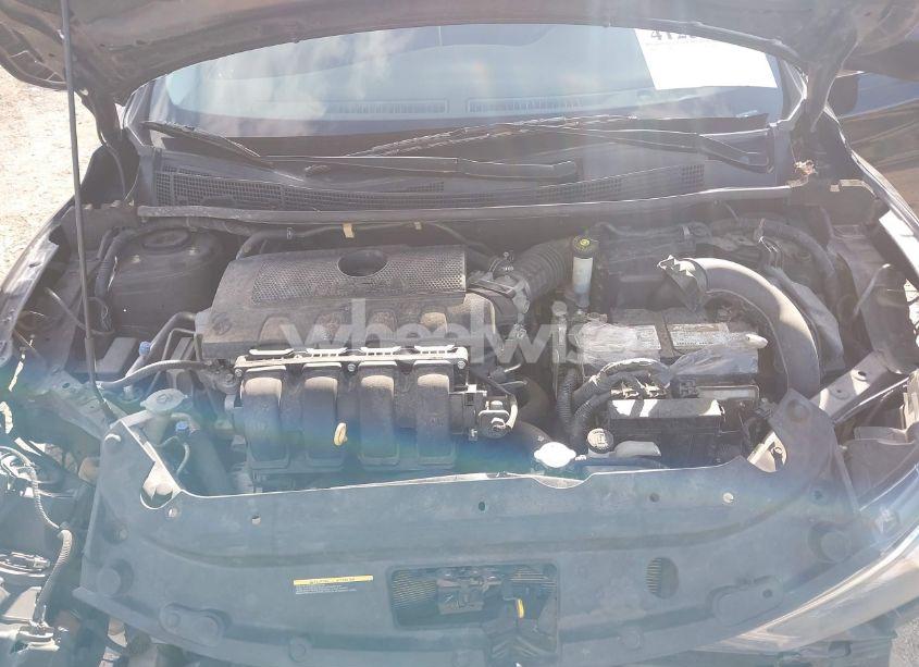 Photo 10 of 2019 Nissan Sentra S (VIN 3N1AB7AP8KY287246)