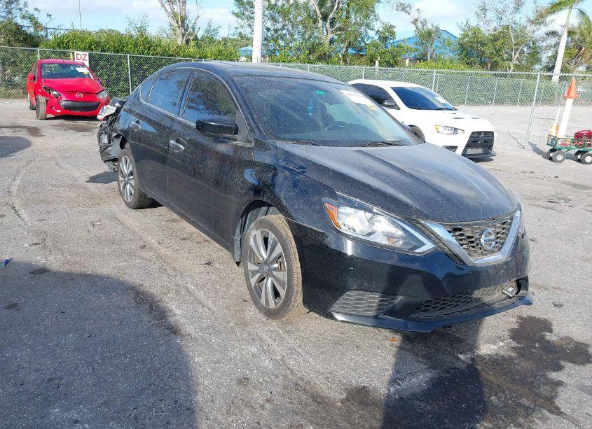 2019 Nissan Sentra SV (VIN 3N1AB7AP8KY299736) main photo