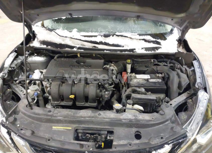 Photo 10 of 2019 Nissan Sentra SV (VIN 3N1AB7AP8KY302991)