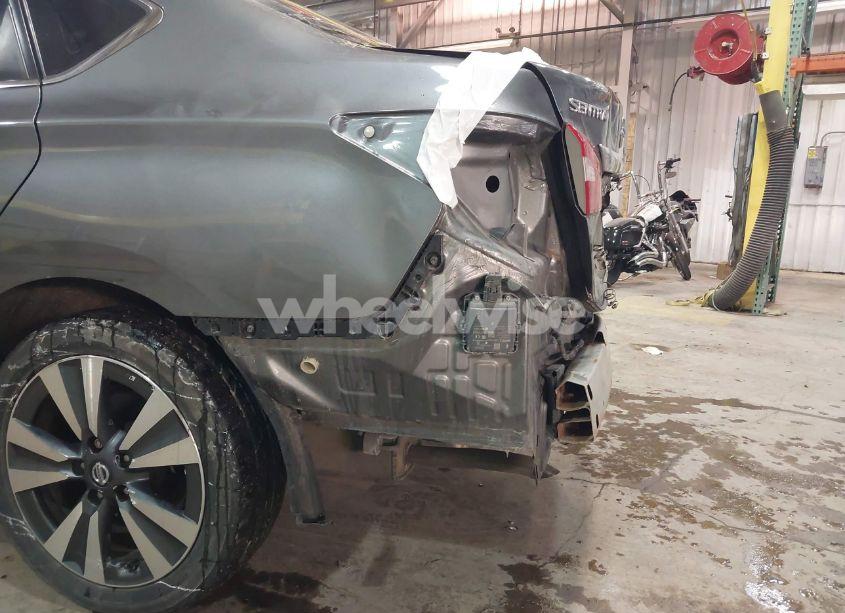 Photo 17 of 2019 Nissan Sentra SV (VIN 3N1AB7AP8KY302991)