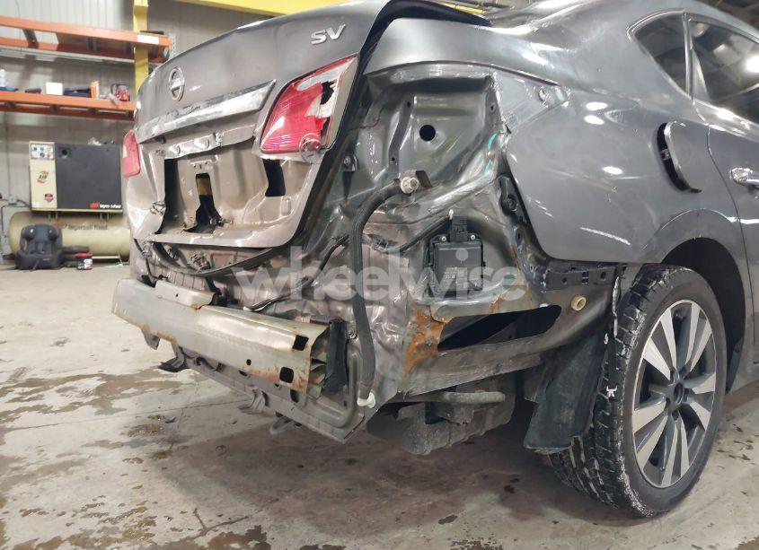 Photo 20 of 2019 Nissan Sentra SV (VIN 3N1AB7AP8KY302991)