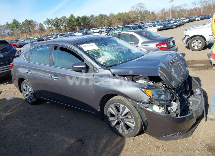 Photo 13 of 2019 Nissan Sentra SV (VIN 3N1AB7AP8KY305910)