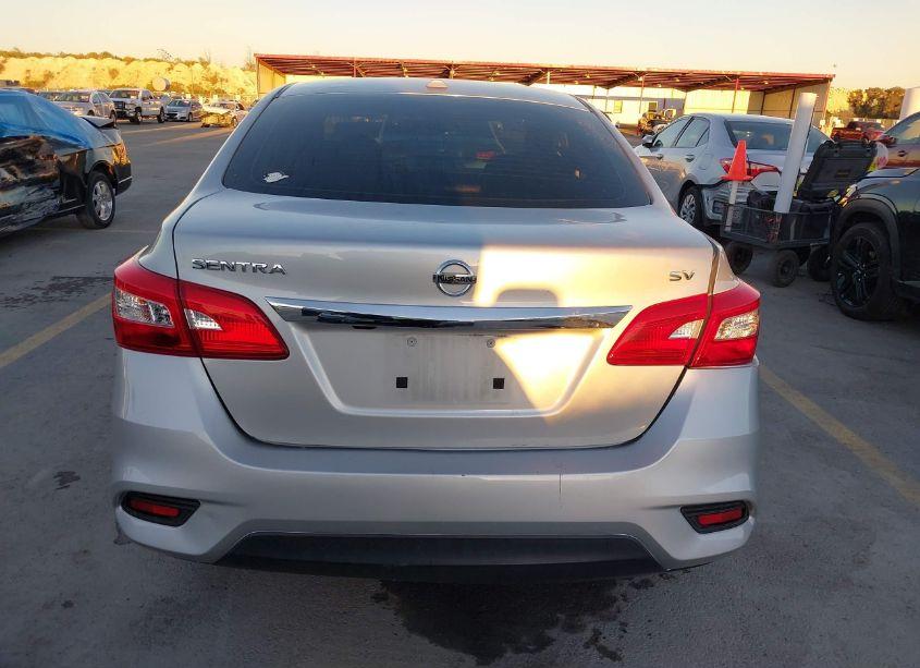 Photo 16 of 2019 Nissan Sentra SV (VIN 3N1AB7AP8KY305955)