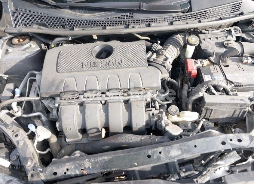 Photo 10 of 2019 Nissan Sentra SV (VIN 3N1AB7AP8KY306989)