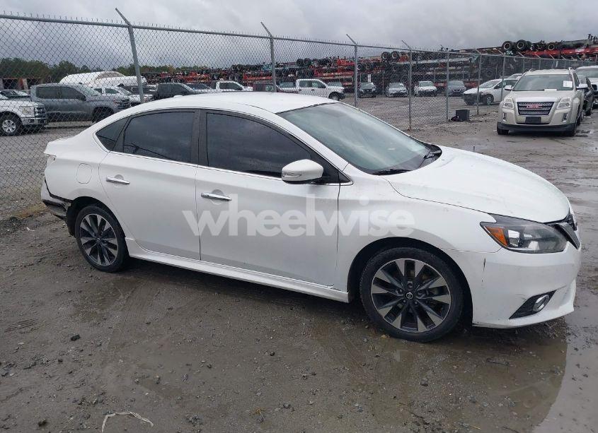 Photo 14 of 2019 Nissan Sentra SR (VIN 3N1AB7AP8KY320424)