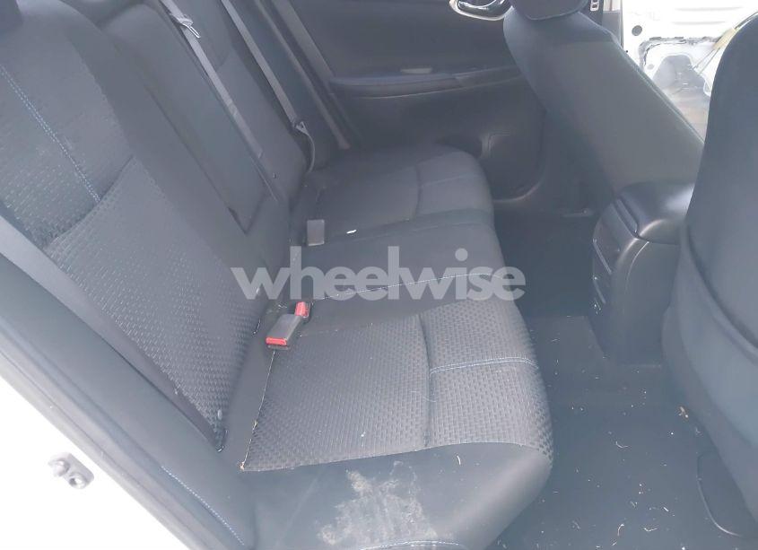 Photo 8 of 2019 Nissan Sentra SR (VIN 3N1AB7AP8KY320424)