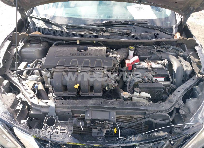 Photo 10 of 2019 Nissan Sentra SV (VIN 3N1AB7AP8KY321220)