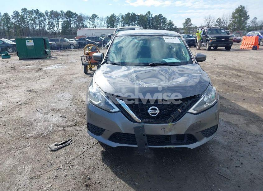 Photo 11 of 2019 Nissan Sentra SV (VIN 3N1AB7AP8KY321220)
