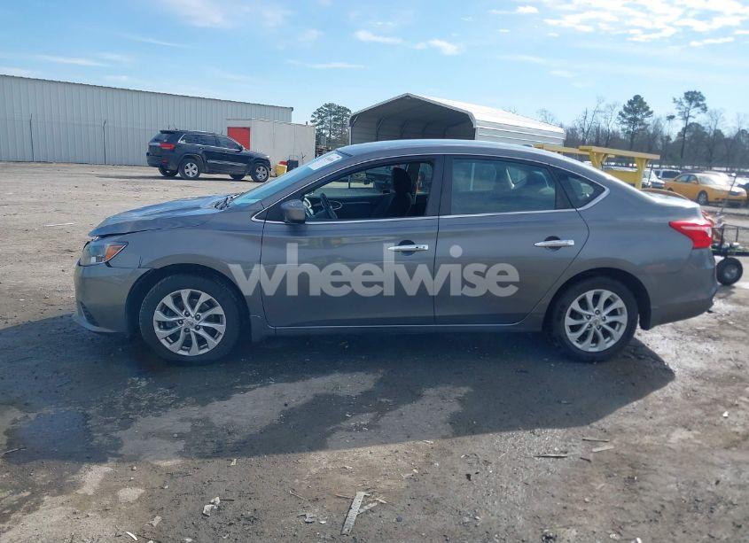 Photo 13 of 2019 Nissan Sentra SV (VIN 3N1AB7AP8KY321220)