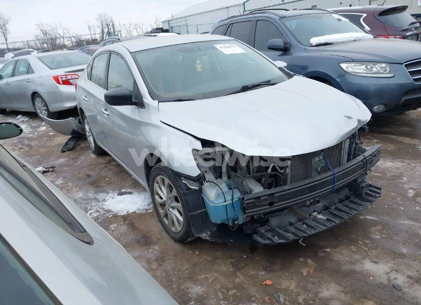 2019 Nissan Sentra SV (VIN 3N1AB7AP8KY339233) main photo