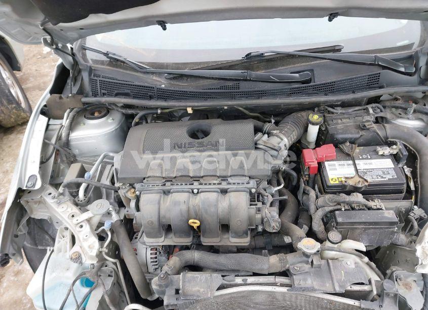 Photo 10 of 2019 Nissan Sentra SV (VIN 3N1AB7AP8KY339233)