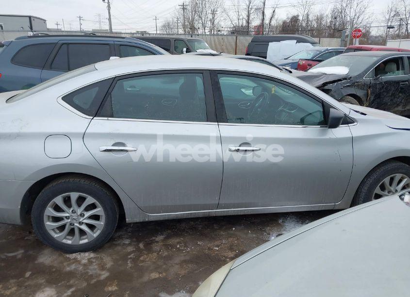 Photo 14 of 2019 Nissan Sentra SV (VIN 3N1AB7AP8KY339233)