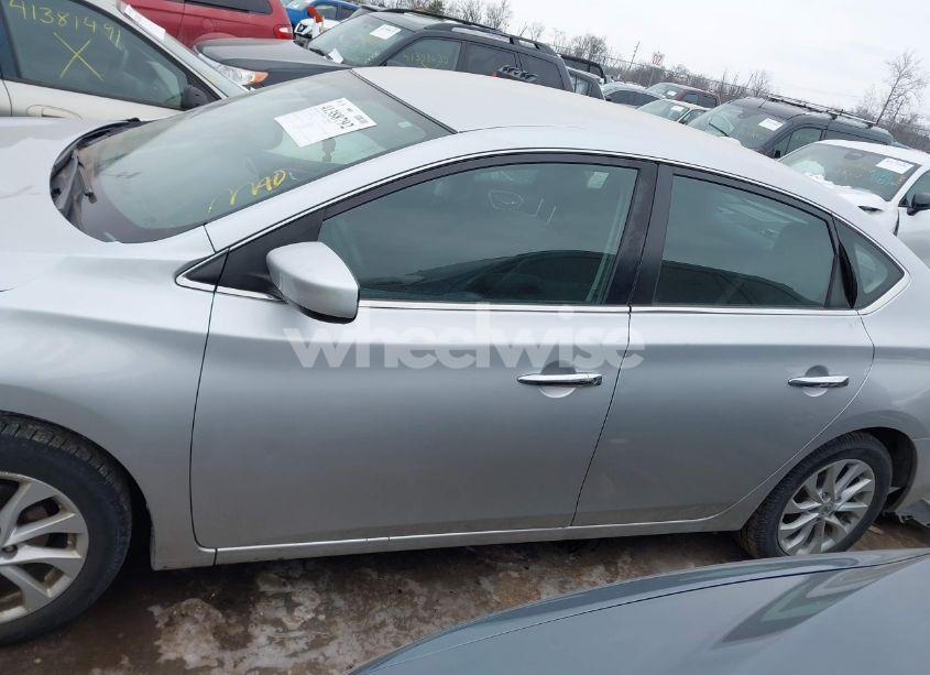 Photo 15 of 2019 Nissan Sentra SV (VIN 3N1AB7AP8KY339233)