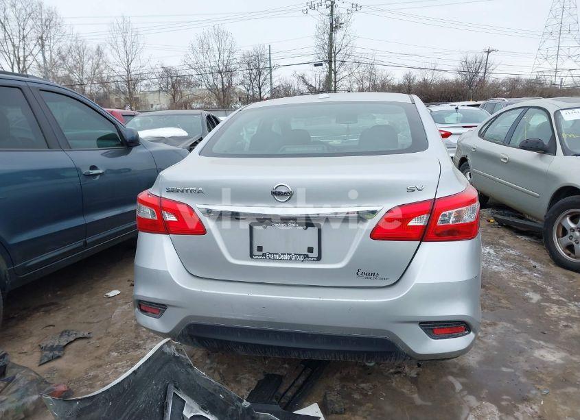 Photo 17 of 2019 Nissan Sentra SV (VIN 3N1AB7AP8KY339233)