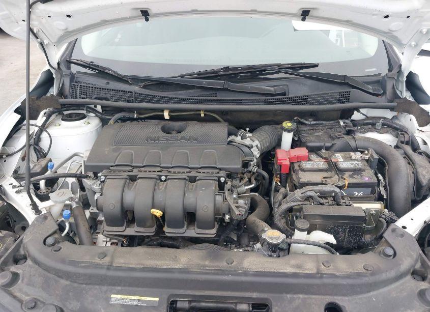 Photo 10 of 2019 Nissan Sentra S (VIN 3N1AB7AP8KY342438)