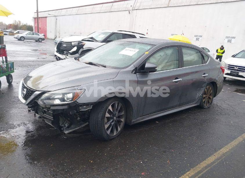 Photo 2 of 2019 Nissan Sentra SR (VIN 3N1AB7AP8KY344075)