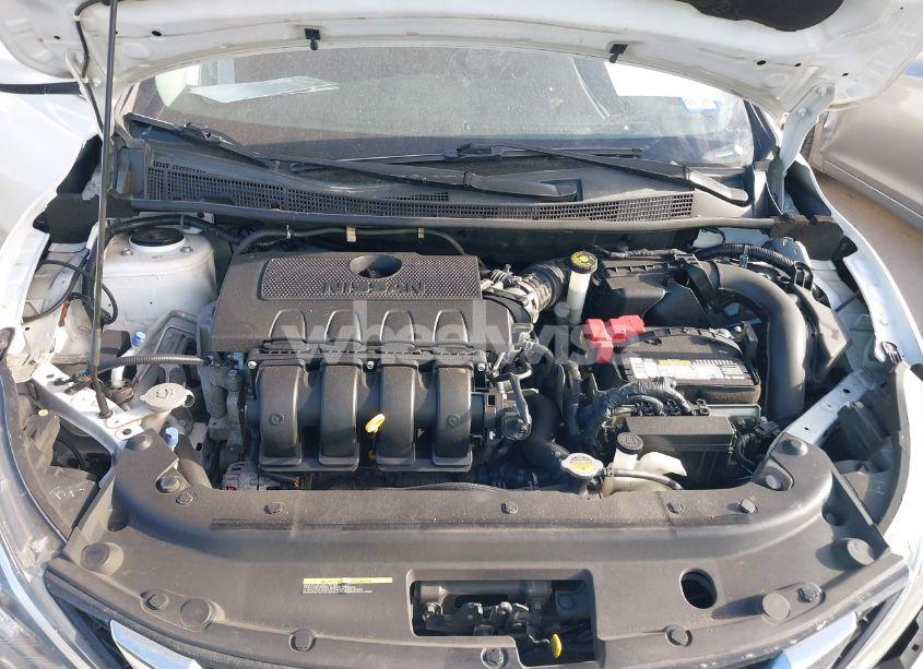 Photo 10 of 2019 Nissan Sentra SV (VIN 3N1AB7AP8KY376802)