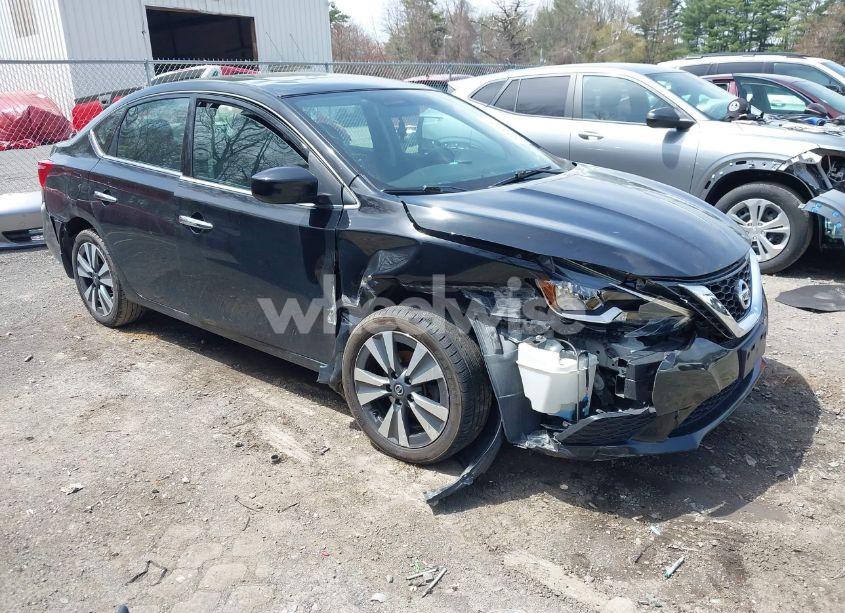 2019 Nissan Sentra SV (VIN 3N1AB7AP8KY377089) main photo