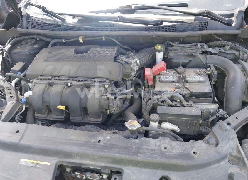 Photo 10 of 2019 Nissan Sentra SV (VIN 3N1AB7AP8KY377089)