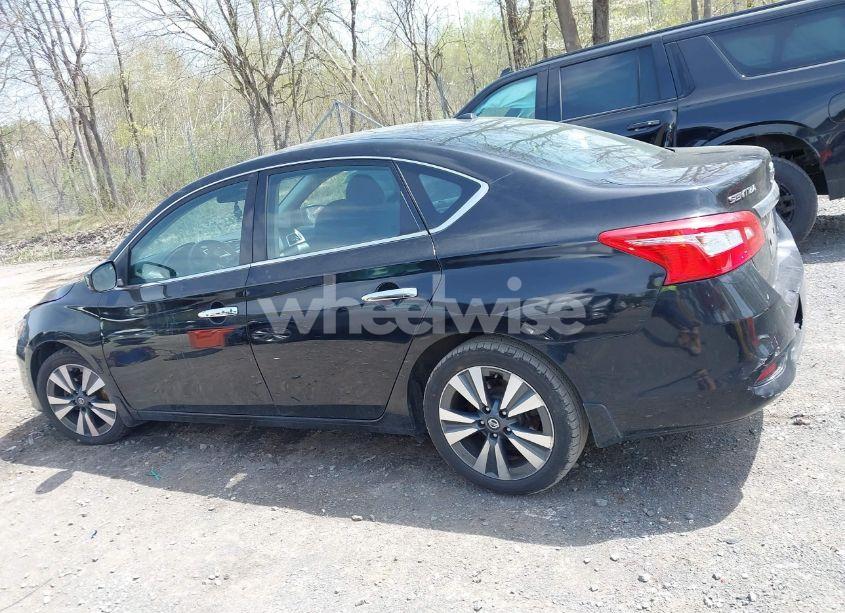 Photo 14 of 2019 Nissan Sentra SV (VIN 3N1AB7AP8KY377089)