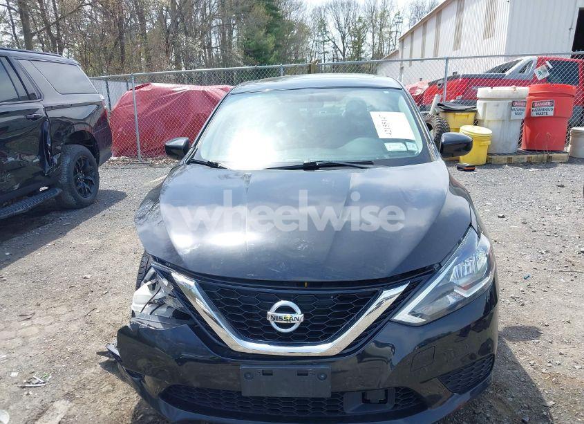 Photo 6 of 2019 Nissan Sentra SV (VIN 3N1AB7AP8KY377089)