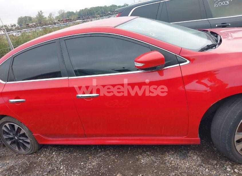 Photo 12 of 2019 Nissan Sentra SR (VIN 3N1AB7AP8KY377416)