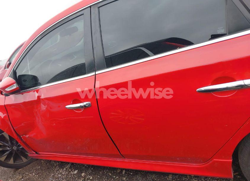 Photo 13 of 2019 Nissan Sentra SR (VIN 3N1AB7AP8KY377416)