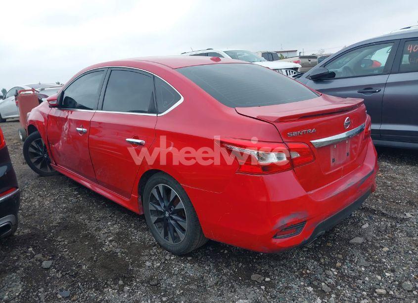 Photo 3 of 2019 Nissan Sentra SR (VIN 3N1AB7AP8KY377416)