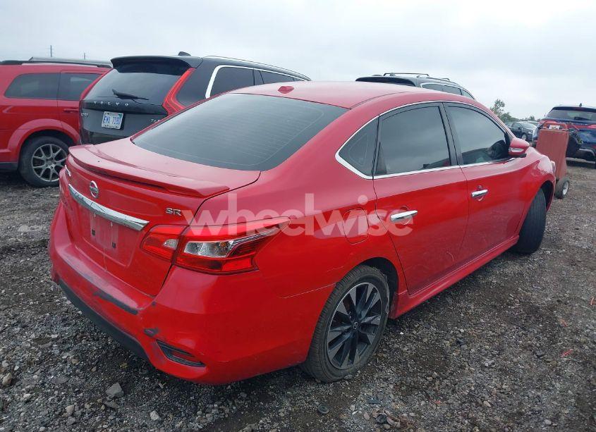 Photo 4 of 2019 Nissan Sentra SR (VIN 3N1AB7AP8KY377416)