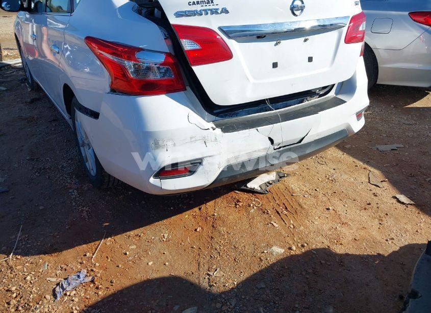 Photo 6 of 2019 Nissan Sentra SV (VIN 3N1AB7AP8KY379747)