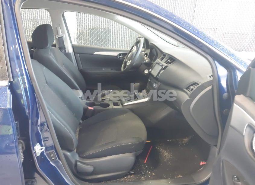 Photo 5 of 2019 Nissan Sentra S (VIN 3N1AB7AP8KY384351)