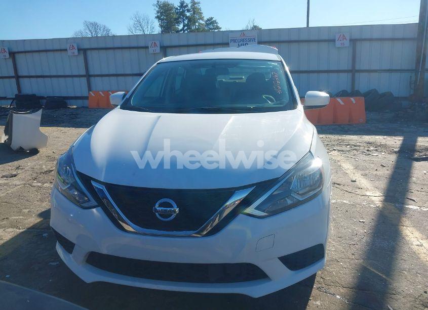 Photo 12 of 2019 Nissan Sentra S (VIN 3N1AB7AP8KY384754)