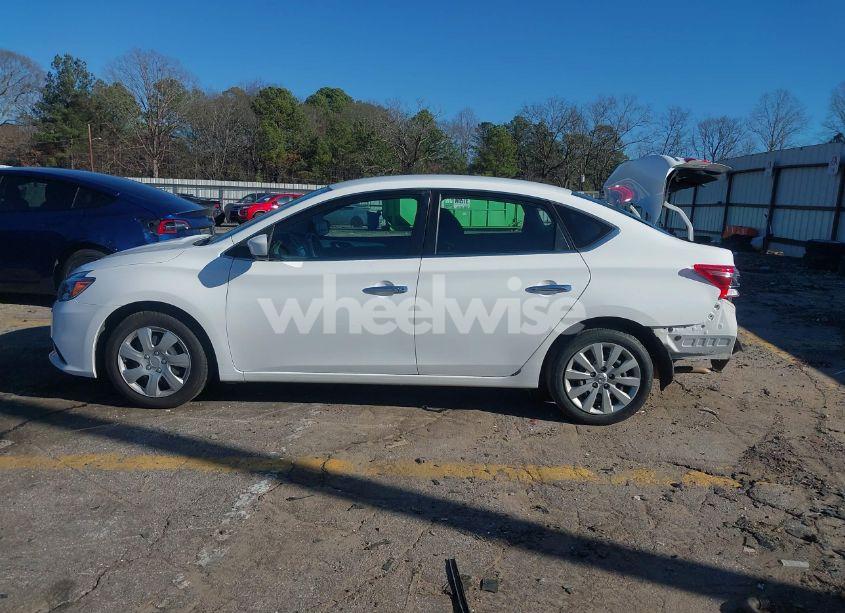 Photo 14 of 2019 Nissan Sentra S (VIN 3N1AB7AP8KY384754)