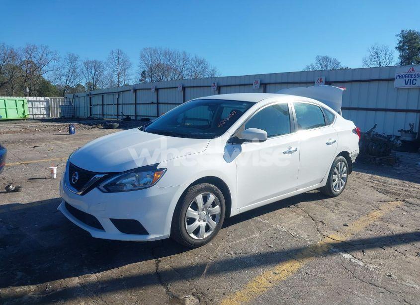 Photo 2 of 2019 Nissan Sentra S (VIN 3N1AB7AP8KY384754)
