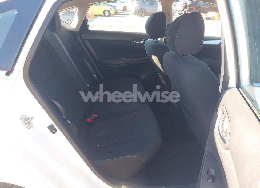 Photo 8 of 2019 Nissan Sentra S (VIN 3N1AB7AP8KY384754)