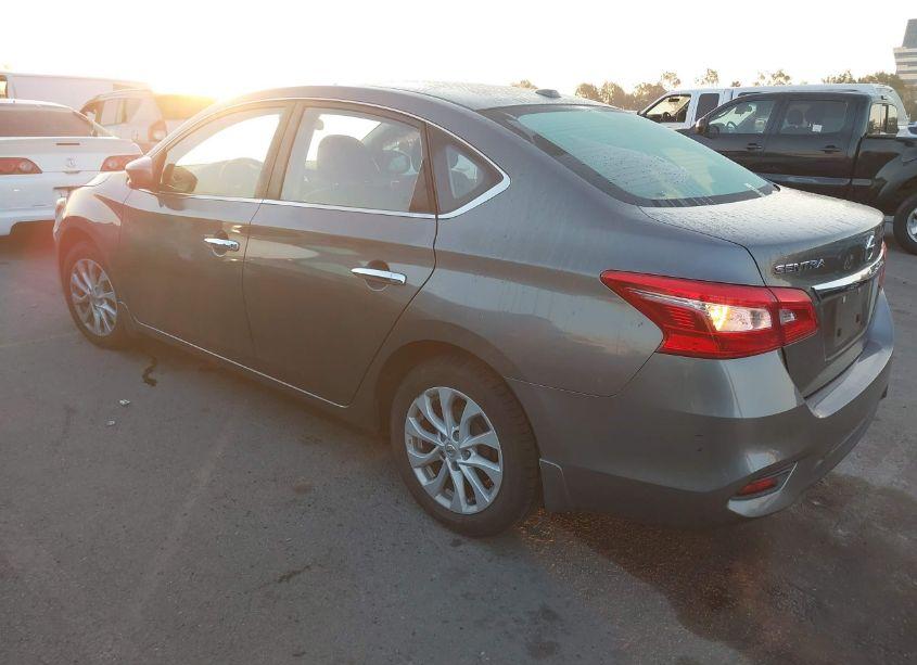 Photo 14 of 2019 Nissan Sentra SV (VIN 3N1AB7AP8KY389727)