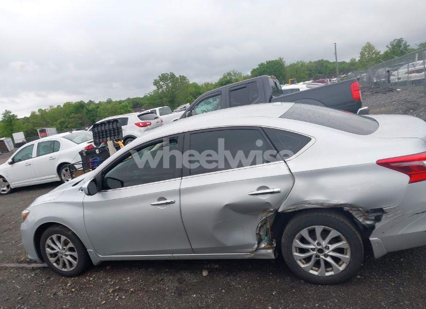Photo 14 of 2019 Nissan Sentra SV (VIN 3N1AB7AP8KY392790)