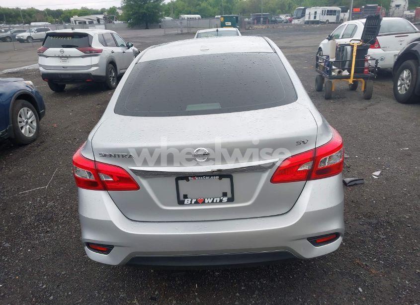 Photo 16 of 2019 Nissan Sentra SV (VIN 3N1AB7AP8KY392790)