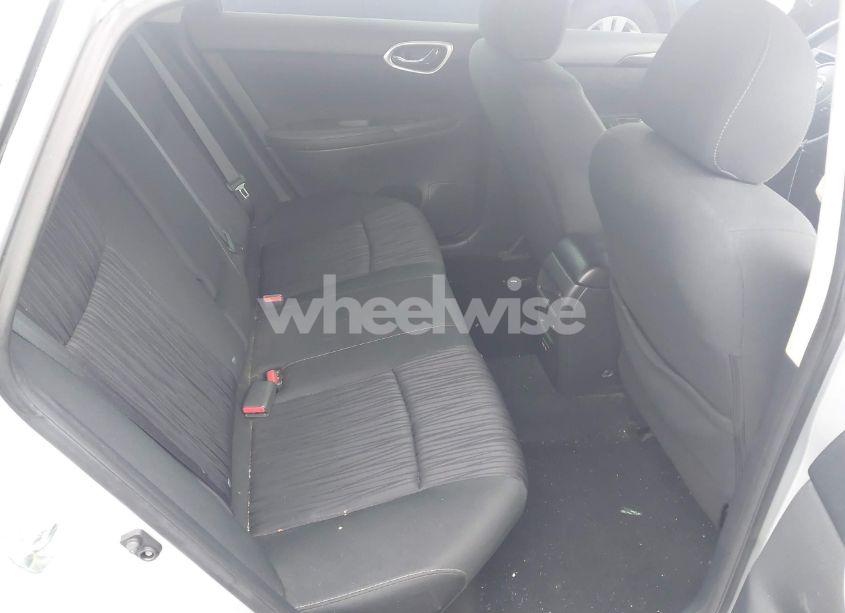 Photo 8 of 2019 Nissan Sentra SV (VIN 3N1AB7AP8KY392790)