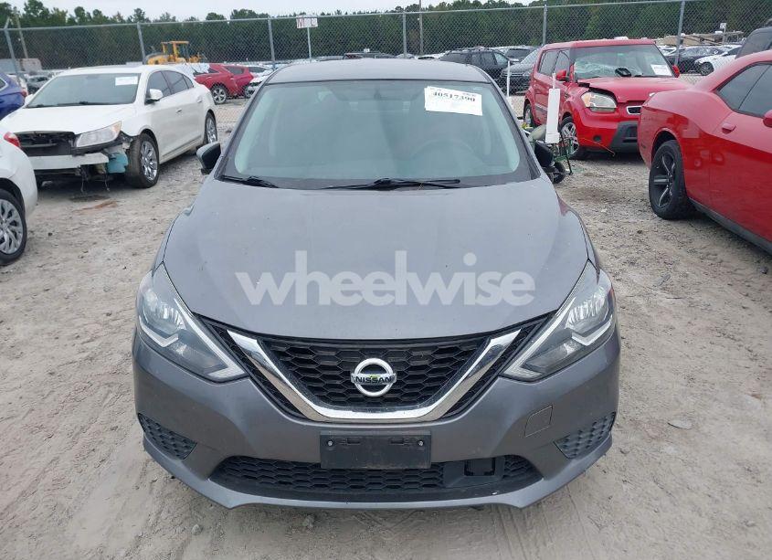 Photo 12 of 2019 Nissan Sentra SV (VIN 3N1AB7AP8KY396712)