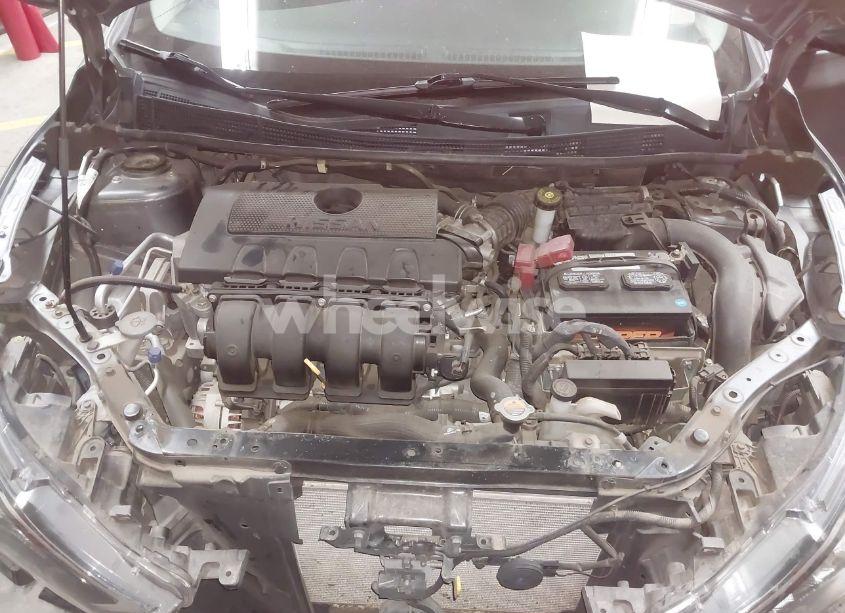 Photo 10 of 2019 Nissan Sentra S (VIN 3N1AB7AP8KY438800)