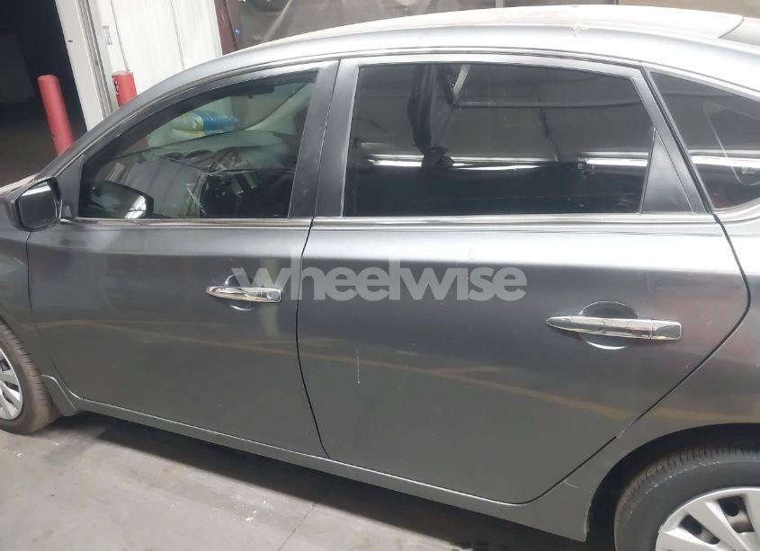 Photo 15 of 2019 Nissan Sentra S (VIN 3N1AB7AP8KY438800)