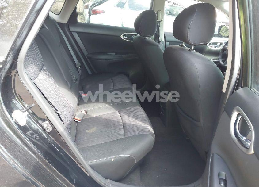 Photo 8 of 2019 Nissan Sentra SV (VIN 3N1AB7AP8KY453412)