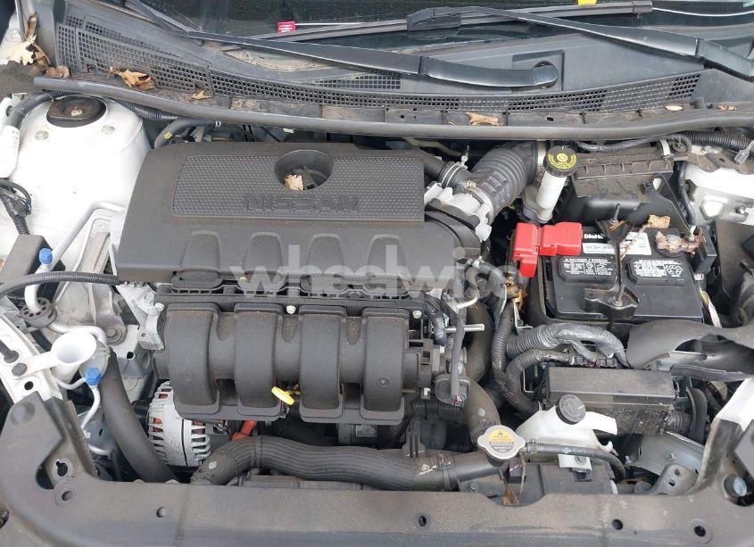 Photo 10 of 2019 Nissan Sentra SR (VIN 3N1AB7AP8KY453667)