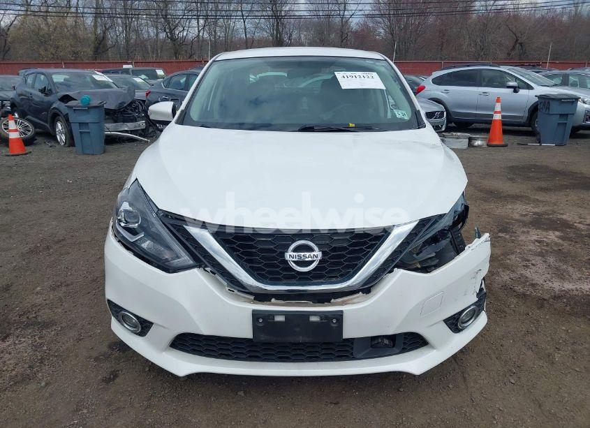 Photo 12 of 2019 Nissan Sentra SR (VIN 3N1AB7AP8KY453667)