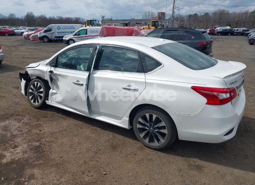 Photo 17 of 2019 Nissan Sentra SR (VIN 3N1AB7AP8KY453667)