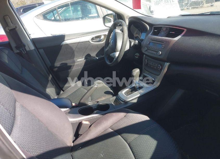 Photo 5 of 2013 Nissan Sentra SR (VIN 3N1AB7AP9DL620845)